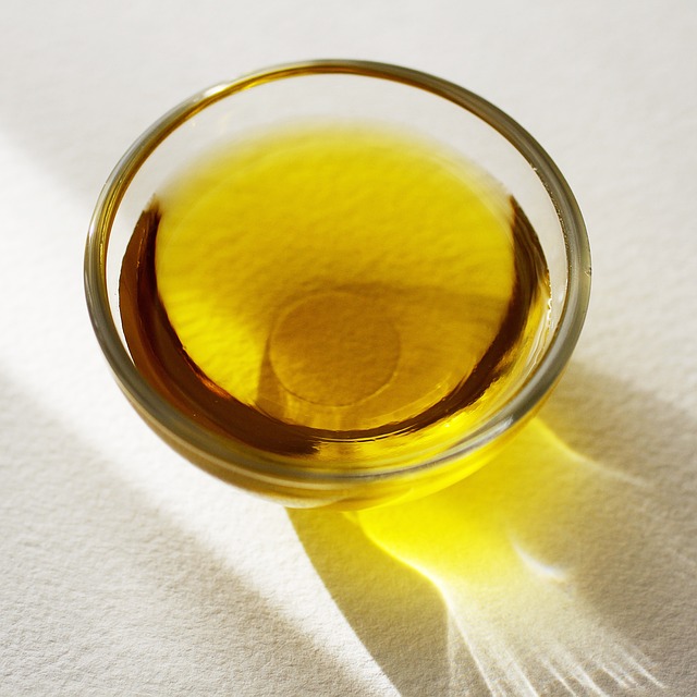 How Long Does Olive Oil Last?